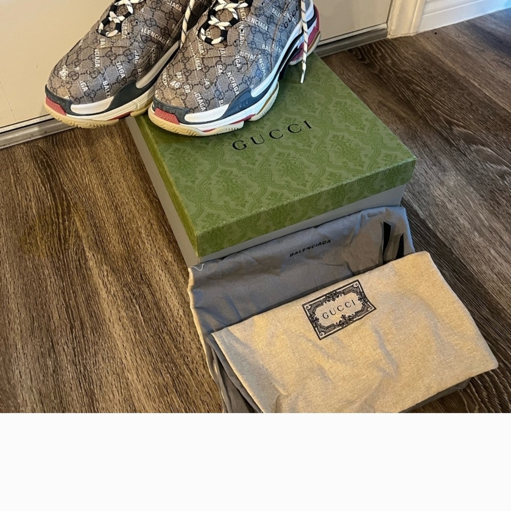 Gucci Gray Sneakers